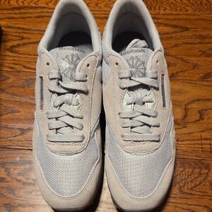 Reebok Classic Beige and Gray Shoes